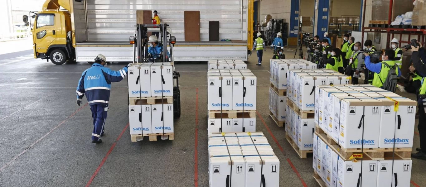  Χαρίζουμε και εμβόλια: 200.000 δόσεις από την Ελλάδα στην Ρουάντα